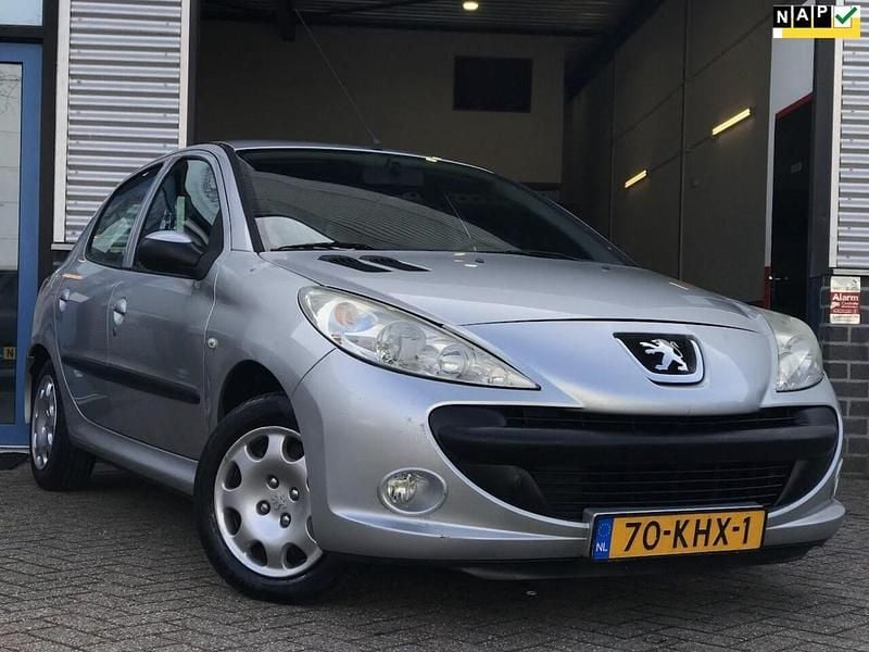Occasion Peugeot 206 2010 Grijs Hatchback