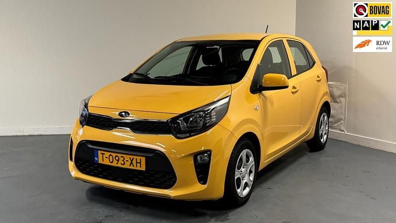 Geel Occasion 2023 Kia Picanto Comfort Hatchback | € 14.045 (Goede deal) - Afbeelding 1/4