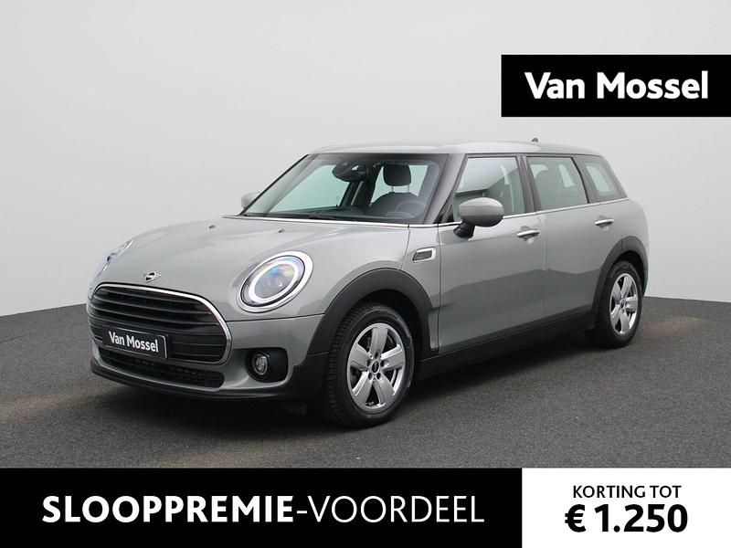 Grijs Occasion 2022 Mini Cooper Clubman Essential Stationwagen | € 21.900 (Eerlijke prijs) - Afbeelding 1/4
