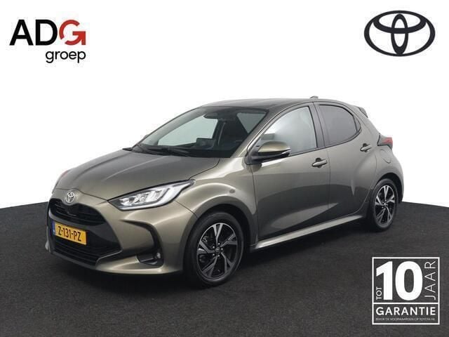 Groen Gebruikt 2024 Toyota Yaris Edition Hatchback | € 24.950 (Eerlijke prijs) - Afbeelding 1/4