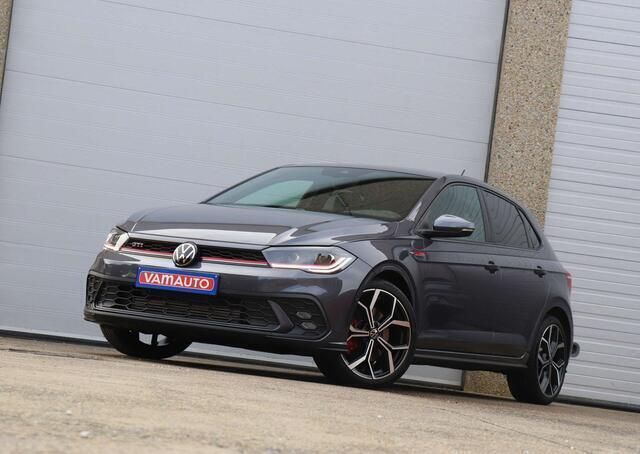 Occasion VW Polo 207 PK (152 kW) 2023 Grijs Sedan