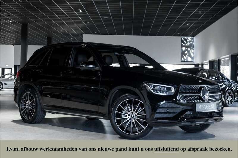Zwart, metallic lak Gebruikt 2020 Mercedes GLC200 AMG SUV | € 39.950 (Eerlijke prijs) - Afbeelding 1/4