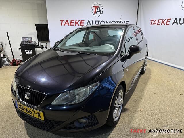 Zwart Gebruikt 2010 Seat Ibiza Sport Hatchback | € 1.650 (Super prijs) - Afbeelding 1/4