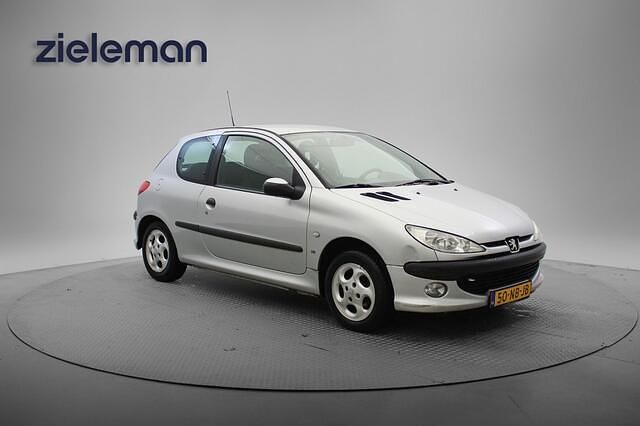 Grijs Gebruikt 2003 Peugeot 206 Hatchback | € 344 (Super prijs) - Afbeelding 1/4