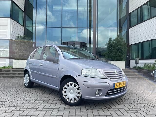 Grijs Gebruikt 2003 Citroën C3 Exclusive Hatchback | € 1.299 (Eerlijke prijs) - Afbeelding 1/4