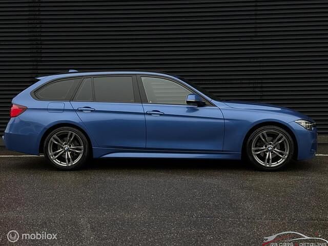 Occasion BMW 318 M Sport 136 PK (100 kW) 2019 Blauw Stationwagen