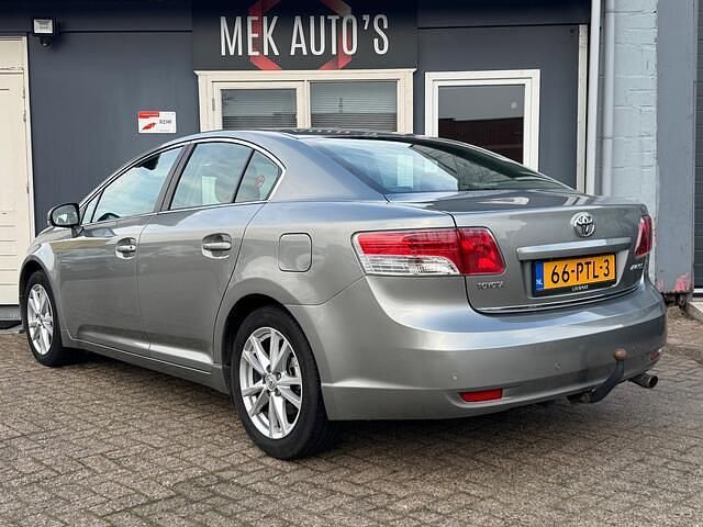 Occasion Toyota Avensis Business Edition 147 PK (108 kW) 2011 Grijs Sedan