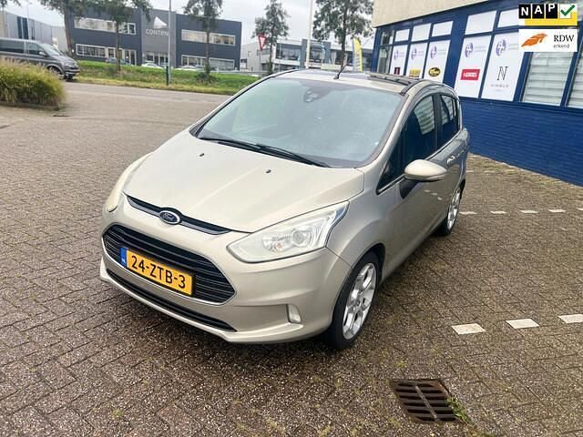 Grijs Gebruikt 2013 Ford B-MAX Titanium MPV | € 4.950 (Iets duurder) - Afbeelding 1/4