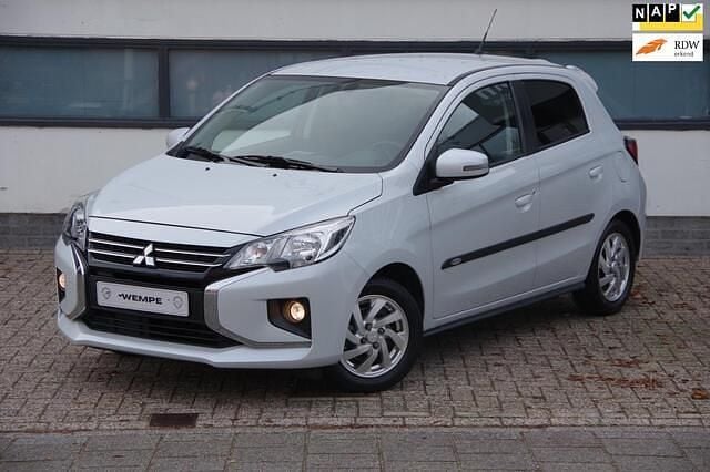 Wit Gebruikt 2021 Mitsubishi Space Star Hatchback | € 10.950 (Eerlijke prijs) - Afbeelding 1/4