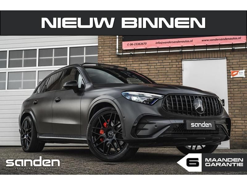 Grijs Gebruikt 2024 Mercedes GLC300 AMG SUV | € 78.900 - Afbeelding 1/4