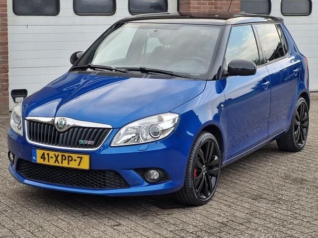 Blauw Gebruikt 2012 Skoda Fabia vRS Hatchback | € 7.950 (Duur) - Afbeelding 1/4
