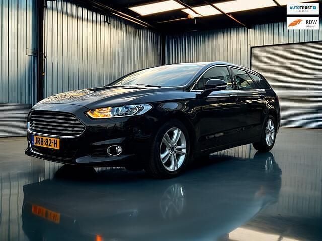 Zwart Gebruikt 2018 Ford Mondeo Titanium Stationwagen | € 11.940 (Super prijs) - Afbeelding 1/4