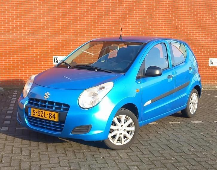 Occasion Suzuki Alto 68 PK (50 kW) 2014 Blauw, metallic lak Hatchback