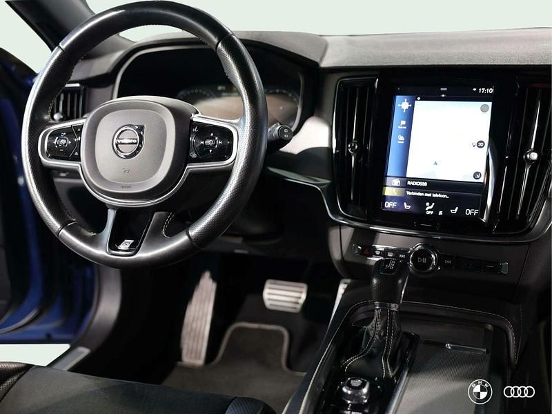 Occasion Volvo V90 R-Design 210 PK (154 kW) 2018 Blauw Stationwagen