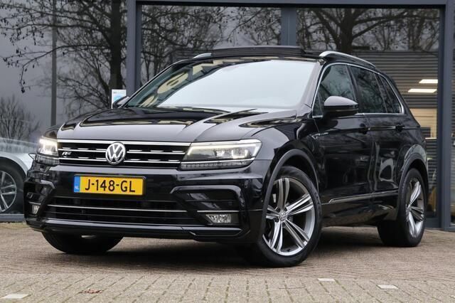 Zwart Gebruikt 2020 VW Tiguan Highline SUV | € 26.495 (Eerlijke prijs) - Afbeelding 1/4