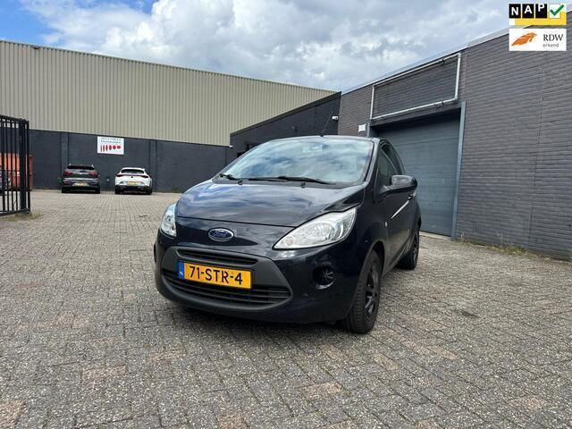 Zwart Gebruikt 2011 Ford Ka Cool & Sound Edition Hatchback | € 2.450 (Eerlijke prijs) - Afbeelding 1/4