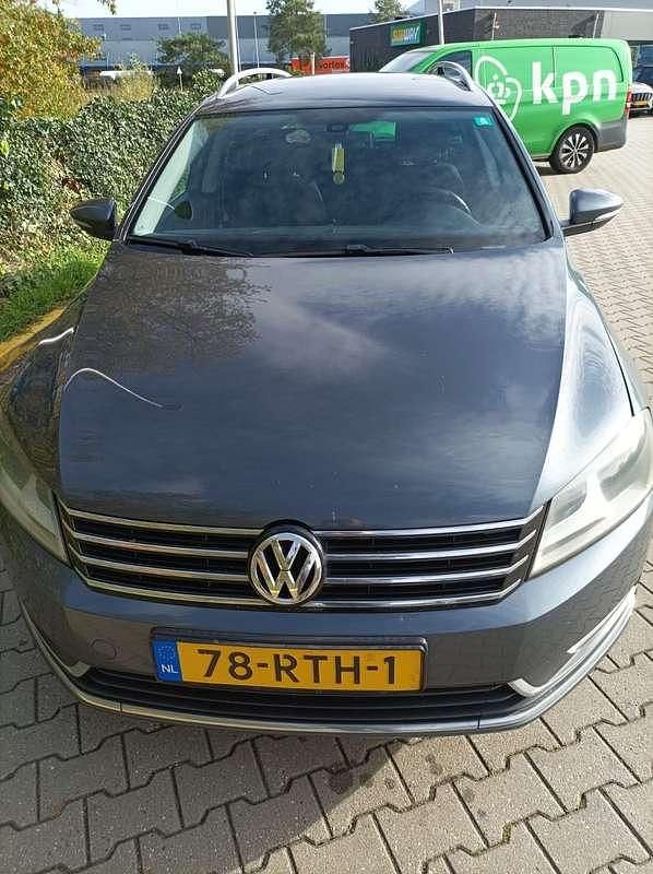 Occasion VW Passat Comfortline 122 PK (89 kW) 2011 Grijs Stationwagen