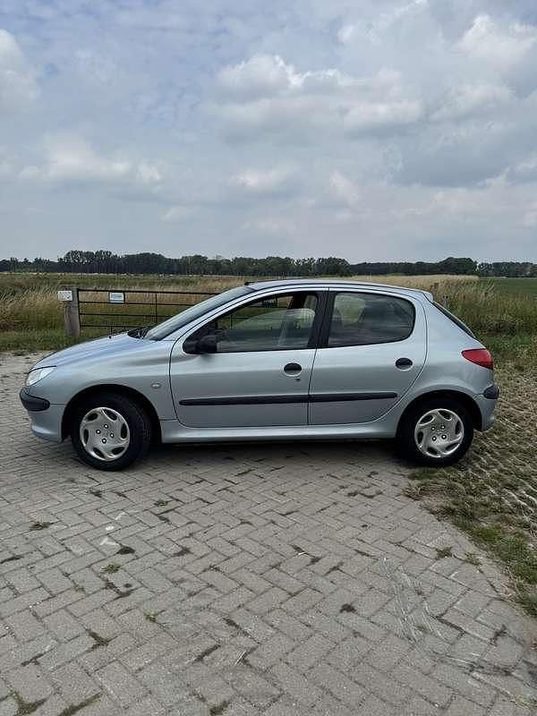 Afbeelding 2/4