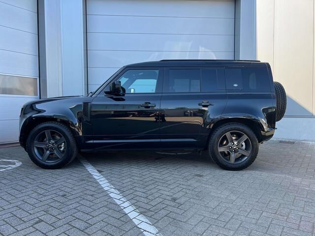 Occasion Land Rover Defender SE Dynamic 2023 Zwart SUV