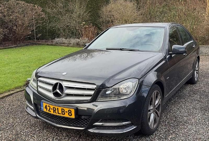 Occasion Mercedes C180 156 PK (114 kW) 2011 Zwart Stationwagen