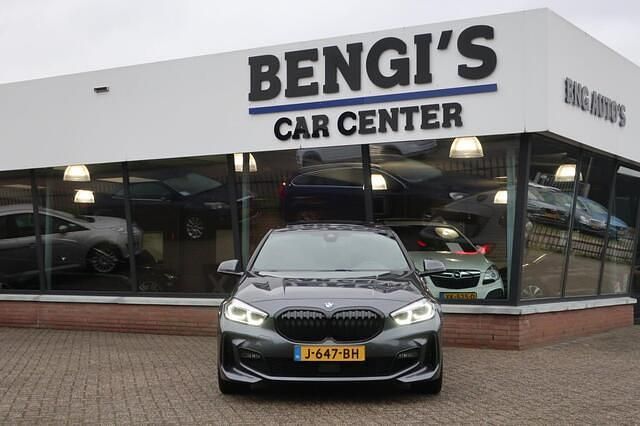 Occasion BMW 118 M Sport 140 PK (102 kW) 2020 Grijs Hatchback