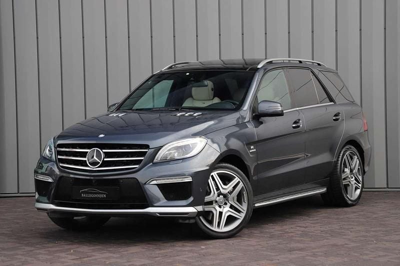 Grijs Gebruikt 2014 Mercedes ML63 AMG AMG SUV | € 37.500 (Goede deal) - Afbeelding 1/4