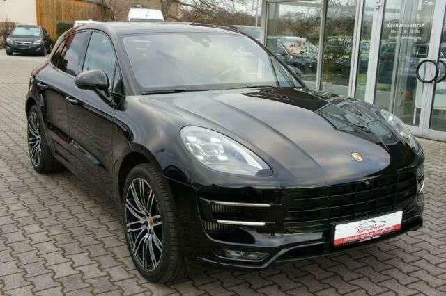 Occasion Porsche Macan Turbo Performance Package 444 PK (326 kW) 2017 Zwart SUV