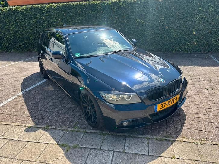 Gebruikt 2010 BMW 335 Stationwagen | € 10.999 (Eerlijke prijs) - Afbeelding 1/4