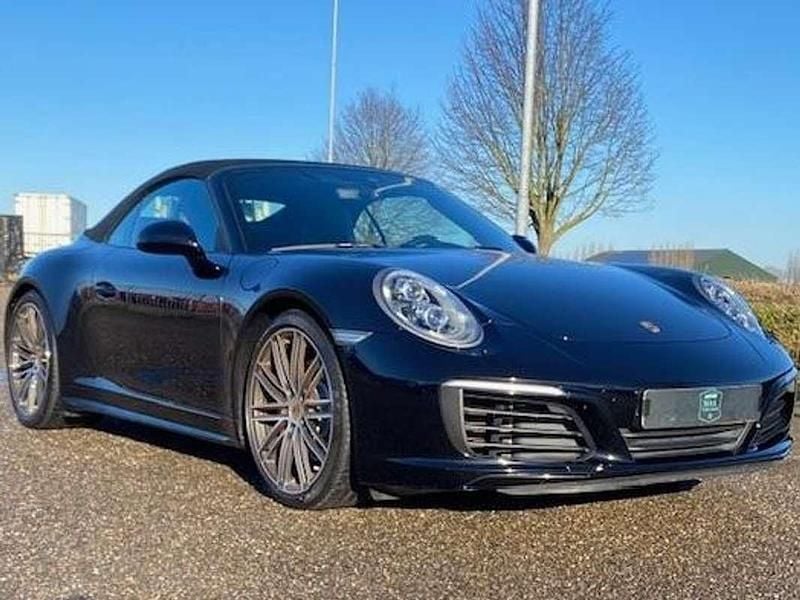 Zwart Occasion 2017 Porsche 911 Carrera 4S Cabriolet Cabriolet | € 114.999 (Super prijs) - Afbeelding 1/4