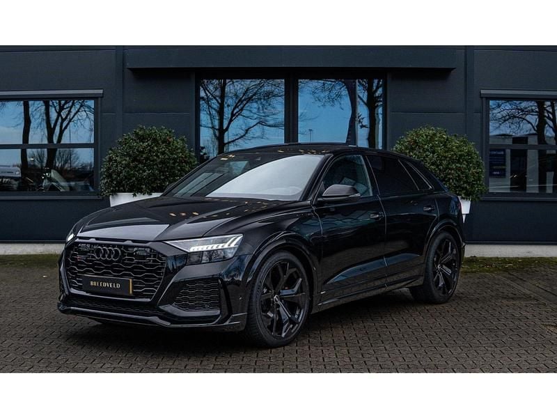 Zwart Occasion 2022 Audi RS Q8 Basis SUV | € 124.500 (Goede deal) - Afbeelding 1/4