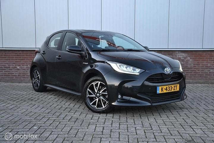 Occasion Toyota Yaris Hybrid 2021 Zwart (metallic) Hatchback