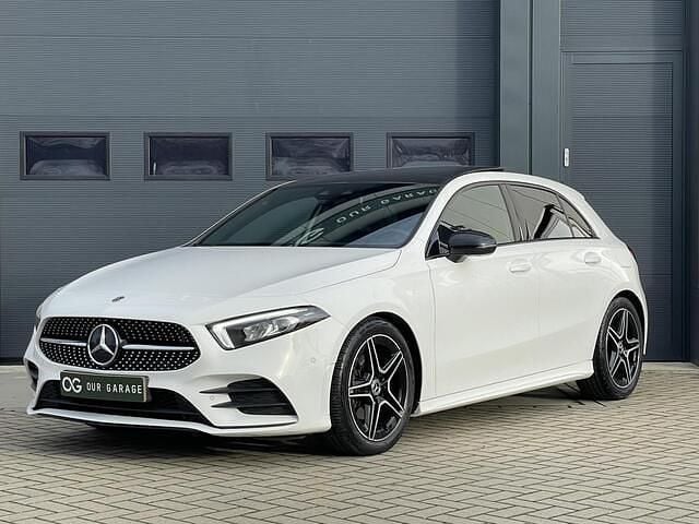 Wit Gebruikt 2019 Mercedes A180 AMG Hatchback | € 24.950 (Eerlijke prijs) - Afbeelding 1/4