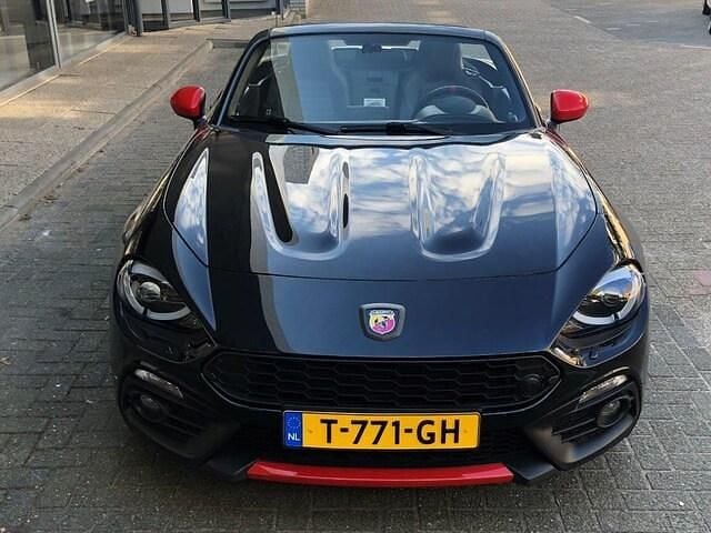 Occasion Fiat 124 Spider Abarth 170 PK (125 kW) 2017 Zwart Cabriolet
