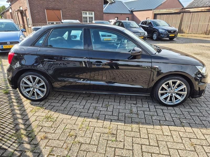 Occasion Audi A1 Admired 86 PK (63 kW) 2013 Zwart Hatchback