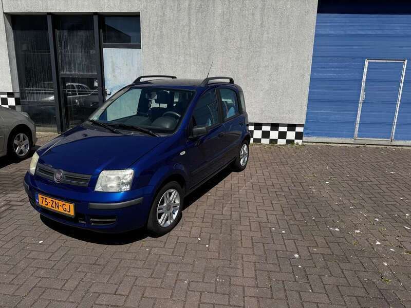 Blauw Gebruikt 2008 Fiat Panda Emotion Hatchback | € 2.000 (Eerlijke prijs) - Afbeelding 1/4