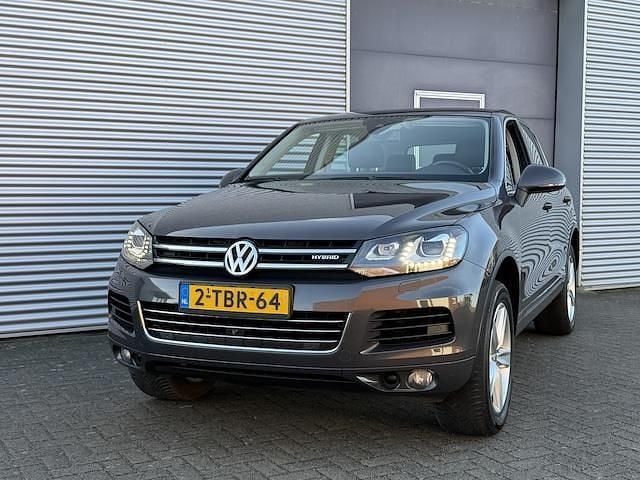 Occasion VW Touareg Highline 334 PK (245 kW) 2011 Grijs SUV