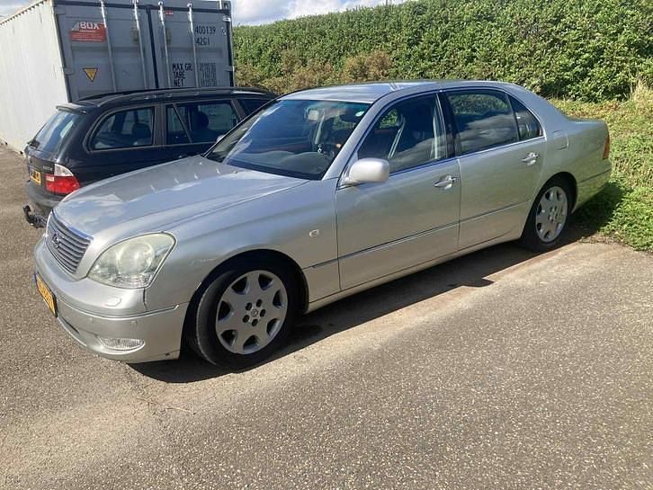 Gebruikt 2002 Lexus LS430 Sedan | € 4.995 - Afbeelding 1/1