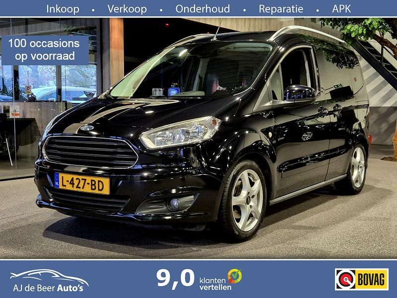 Zwart Gebruikt 2021 Ford Tourneo Titanium MPV | € 8.490 - Afbeelding 1/4
