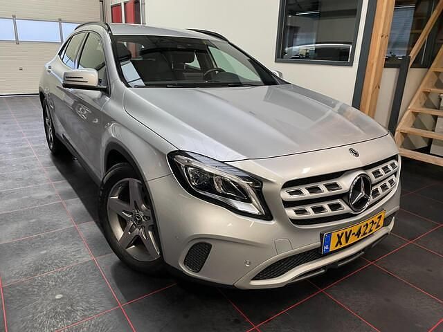 Occasion Mercedes GLA180 Business 122 PK (89 kW) 2019 Grijs SUV