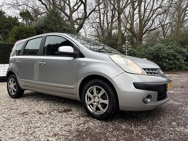 Occasion Nissan Note Acenta 111 PK (81 kW) 2009 Grijs Hatchback