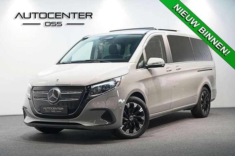 Grijs Gebruikt 2024 Mercedes EQV300 Avantgarde MPV | € 70.113 - Afbeelding 1/4