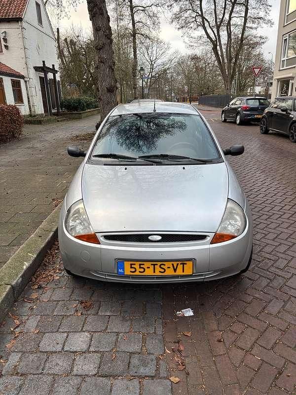 Grijs Occasion 2007 Ford Ka Futura Hatchback | € 700 (Goede deal) - Afbeelding 1/4