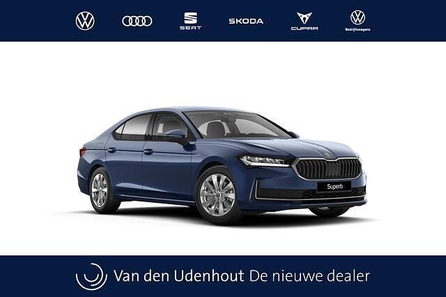 Blauw Nieuw 2024 Skoda Superb First Edition Hatchback | € 50.821 - Afbeelding 1/4