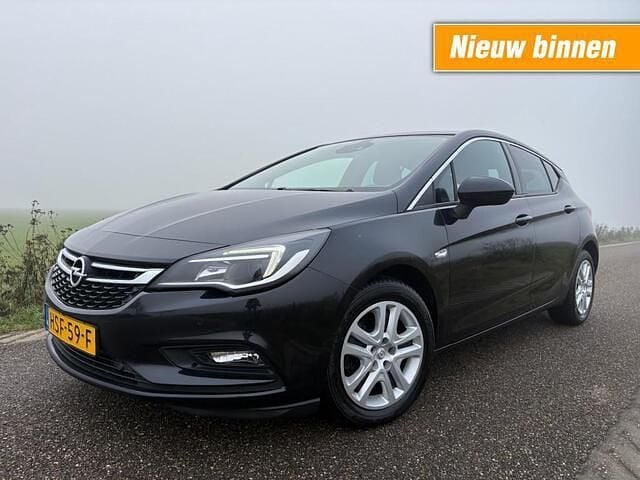 Zwart Gebruikt 2016 Opel Astra Business Stationwagen | € 6.250 (Goede deal) - Afbeelding 1/4