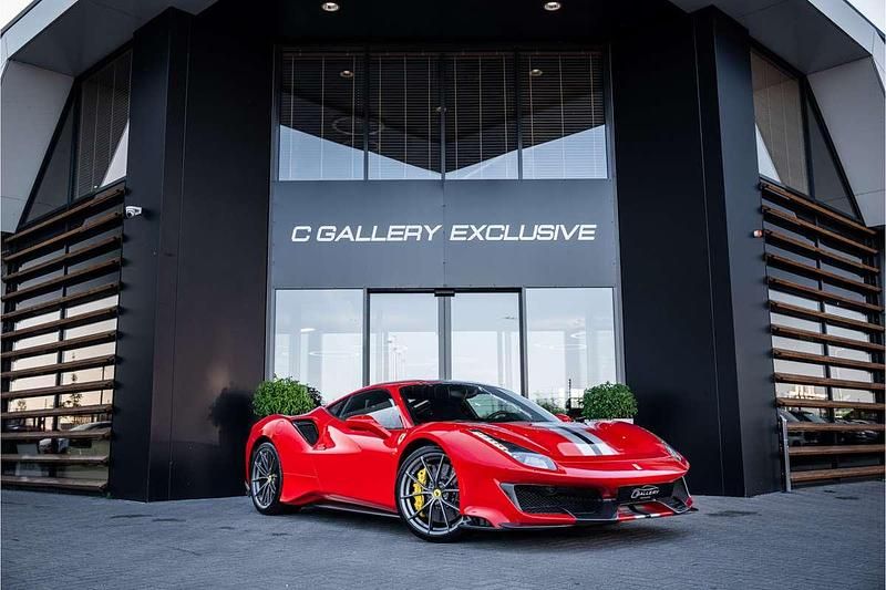 Rood Gebruikt 2019 Ferrari 488 Coupé | € 459.995 - Afbeelding 1/4