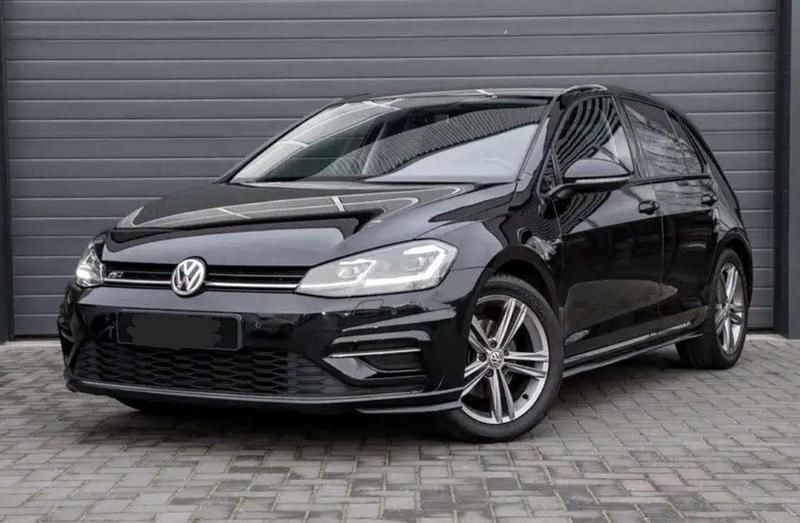 Zwart Occasion 2019 VW Golf VII R Stationwagen | € 17.999 (Super prijs) - Afbeelding 1/4