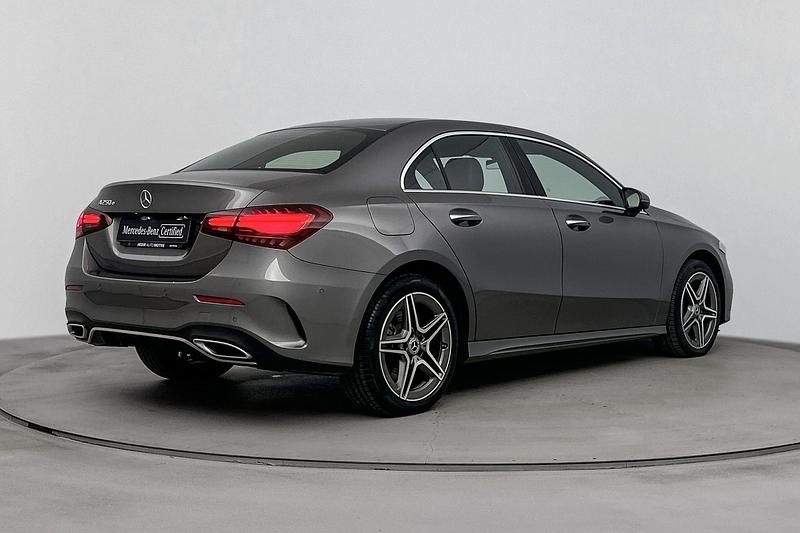 Occasion Mercedes A250 AMG line 15 PK (11 kW) 2026 Grijs Sedan