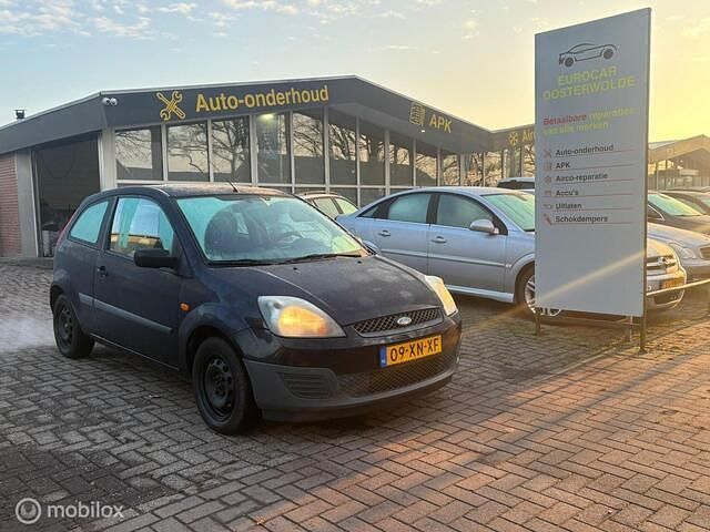 Blauw Occasion 2007 Ford Fiesta Style Hatchback | € 1.499 (Goede deal) - Afbeelding 1/4