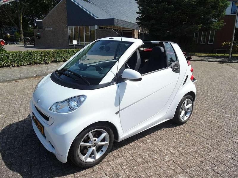 Gebruikt 2012 Smart ForTwo Cabrio Pure Cabriolet | € 5.950 (Eerlijke prijs) - Afbeelding 1/4