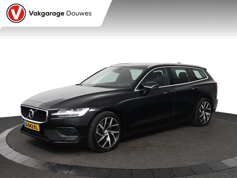Zwart Gebruikt 2019 Volvo V60 Momentum Stationwagen | € 24.950 (Super prijs) - Afbeelding 1/4